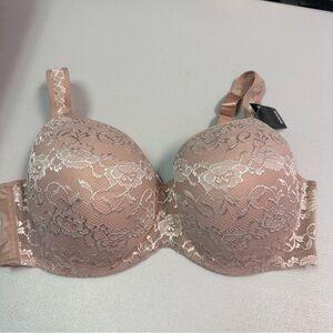 Avenue Lace Underwire Bra in Tan‎ and Cream
